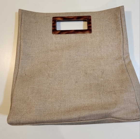 Amada Smith beige embroidered purse - Picture 1 of 11